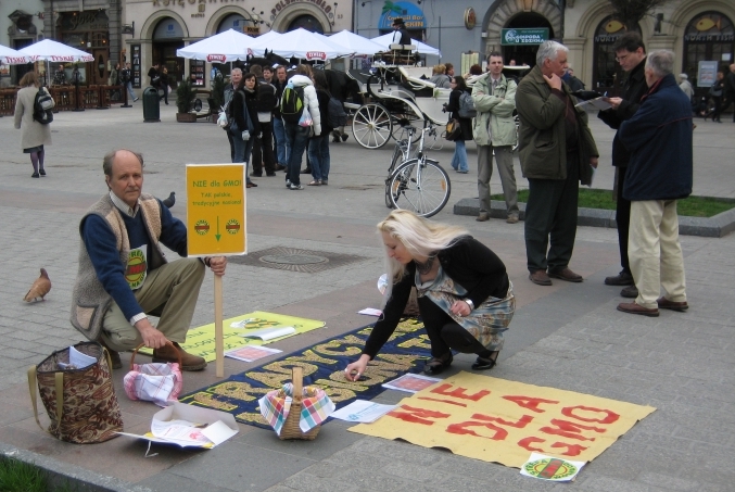 Symboliczny protest w Krakowie